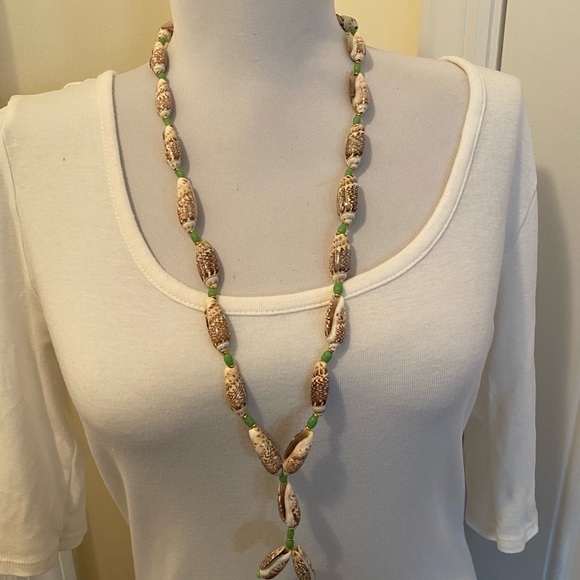 COPY - Olive Sea Shell Necklace with Green and Gold Beads - Picture 13 of 15